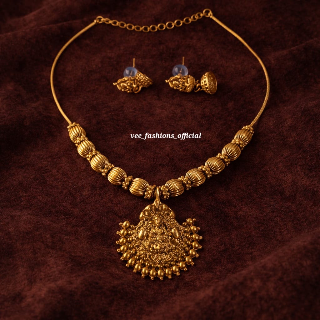 Lakshmi Necklace Set (Matte)