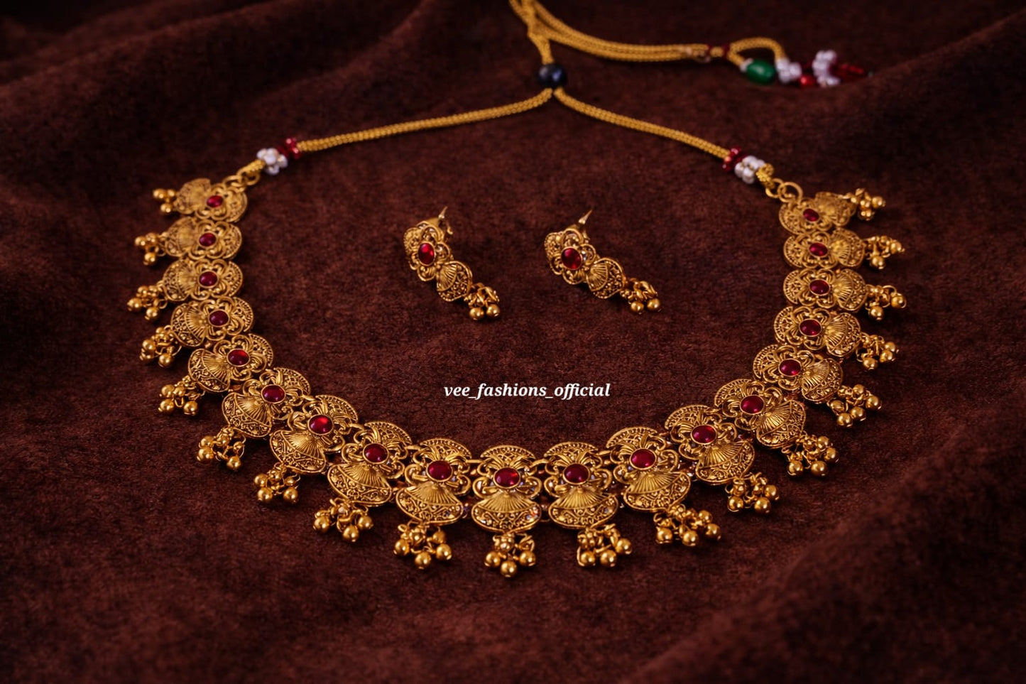 Elegant Gold lookalike Red Necklace Set (Matte)