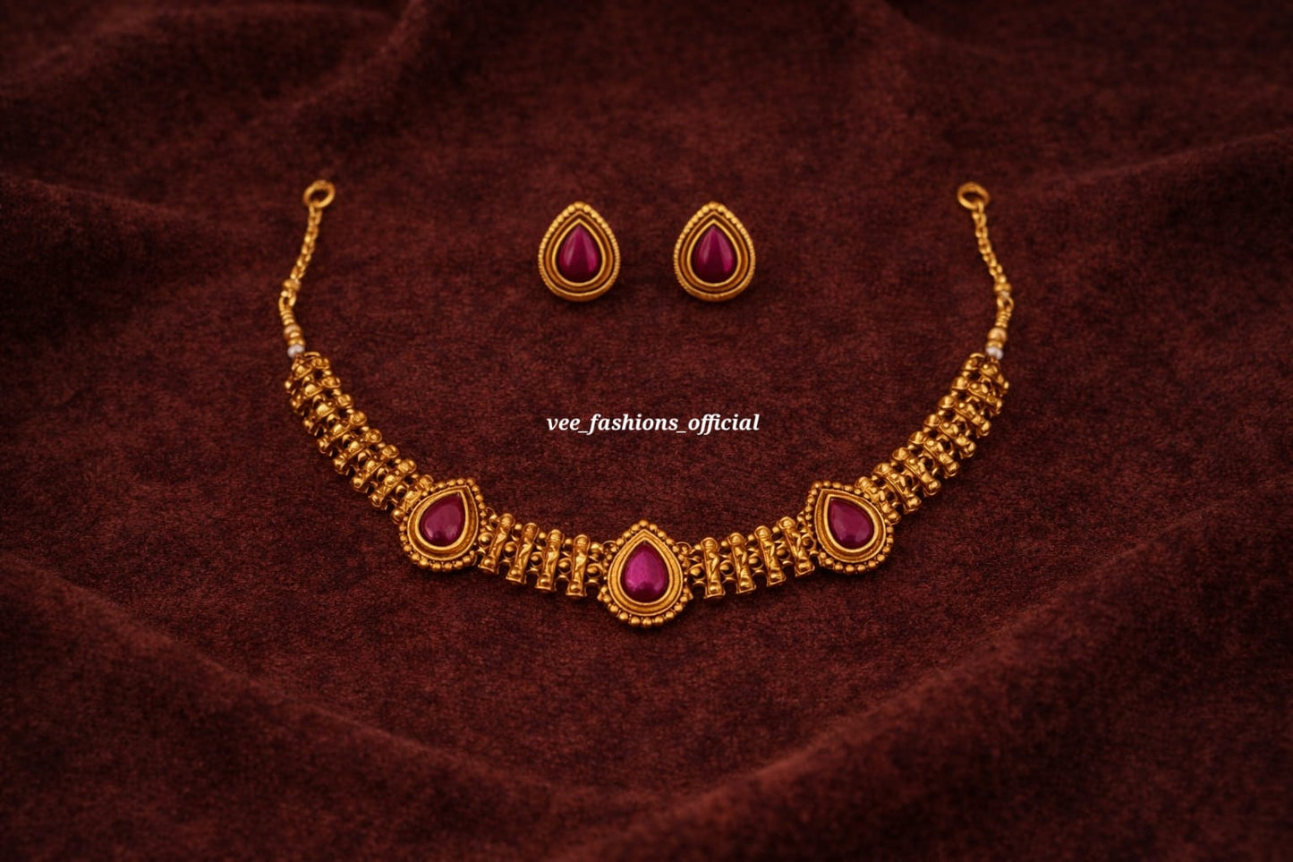 Red Strap Type Necklace Set (Matte)