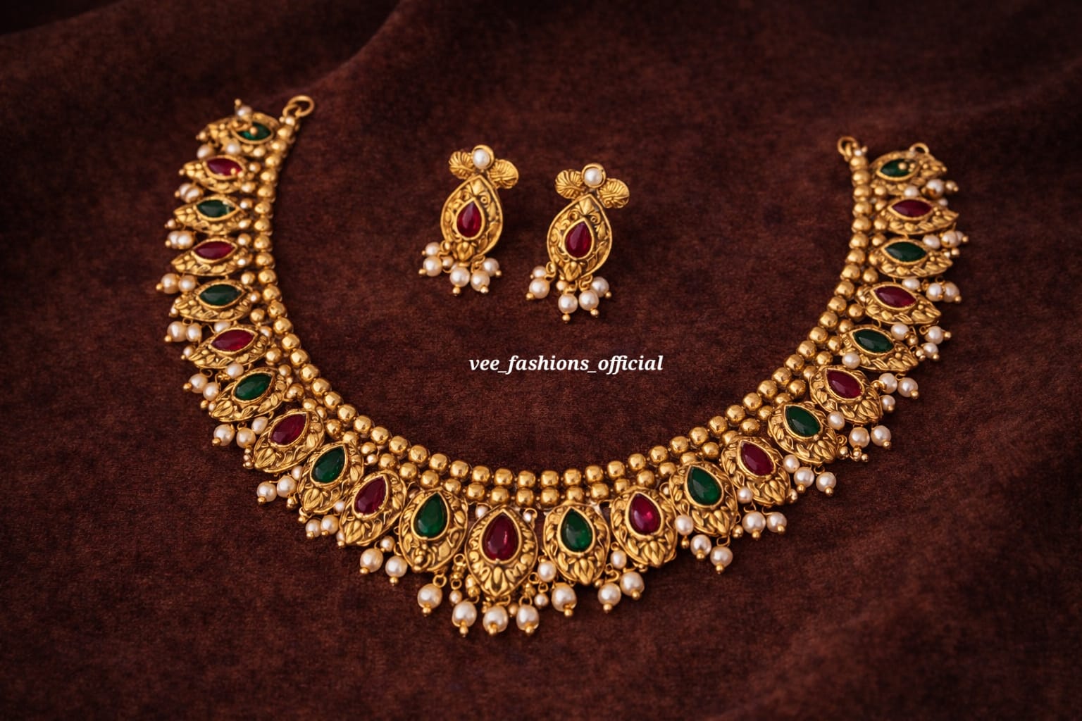 Elegant Red with Green Gold lookalike Necklace Set (Premium)