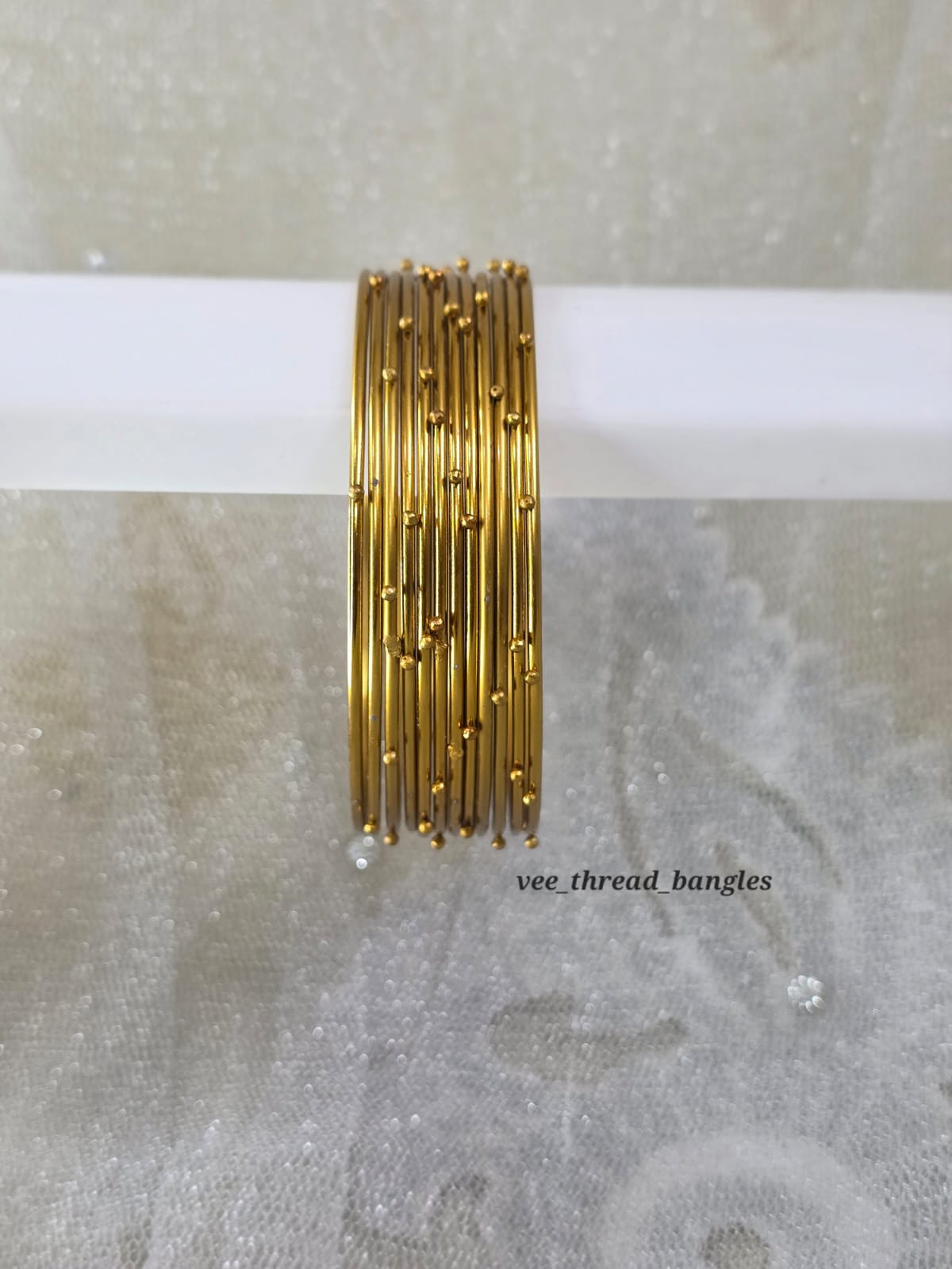 Dotted Metal Bangles (Metal bangles)