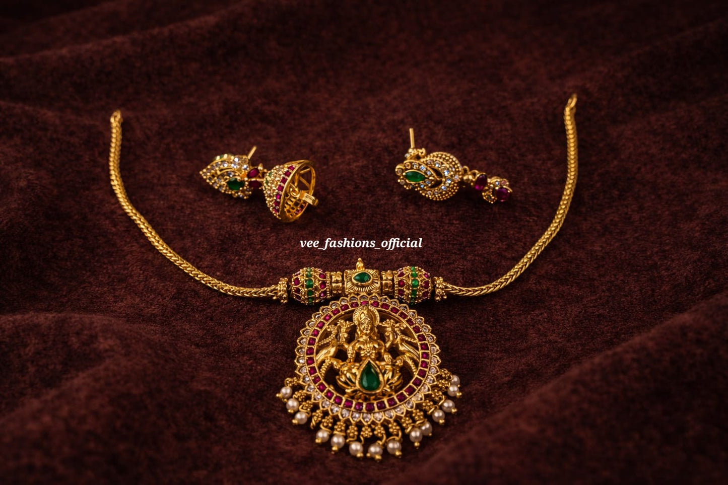 Elegant Gold lookalike Lakshmi Pendent Necklace Set (Premium)