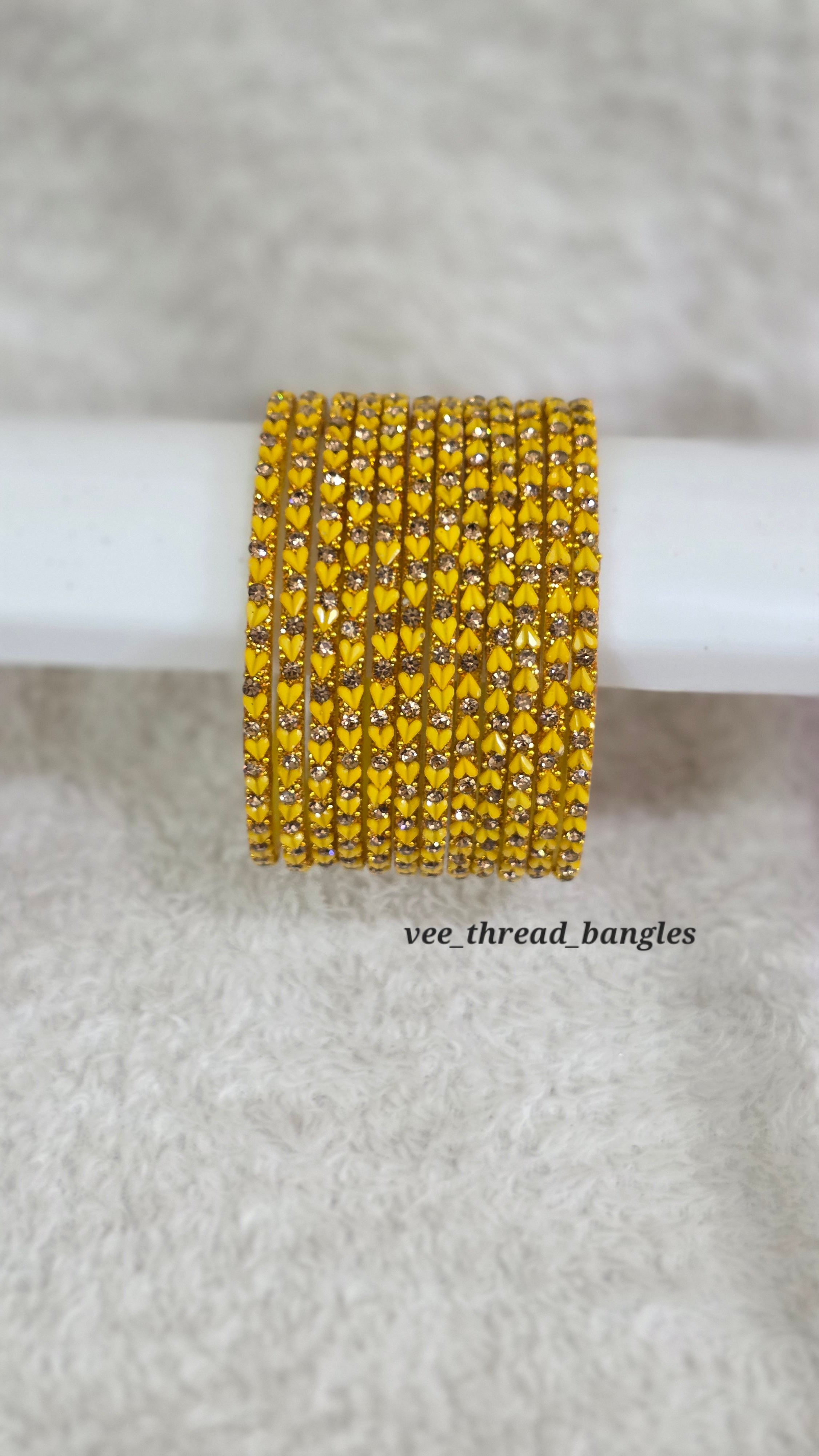 Lemon Yellow Heart Glass Bangles (Heart Bangles )