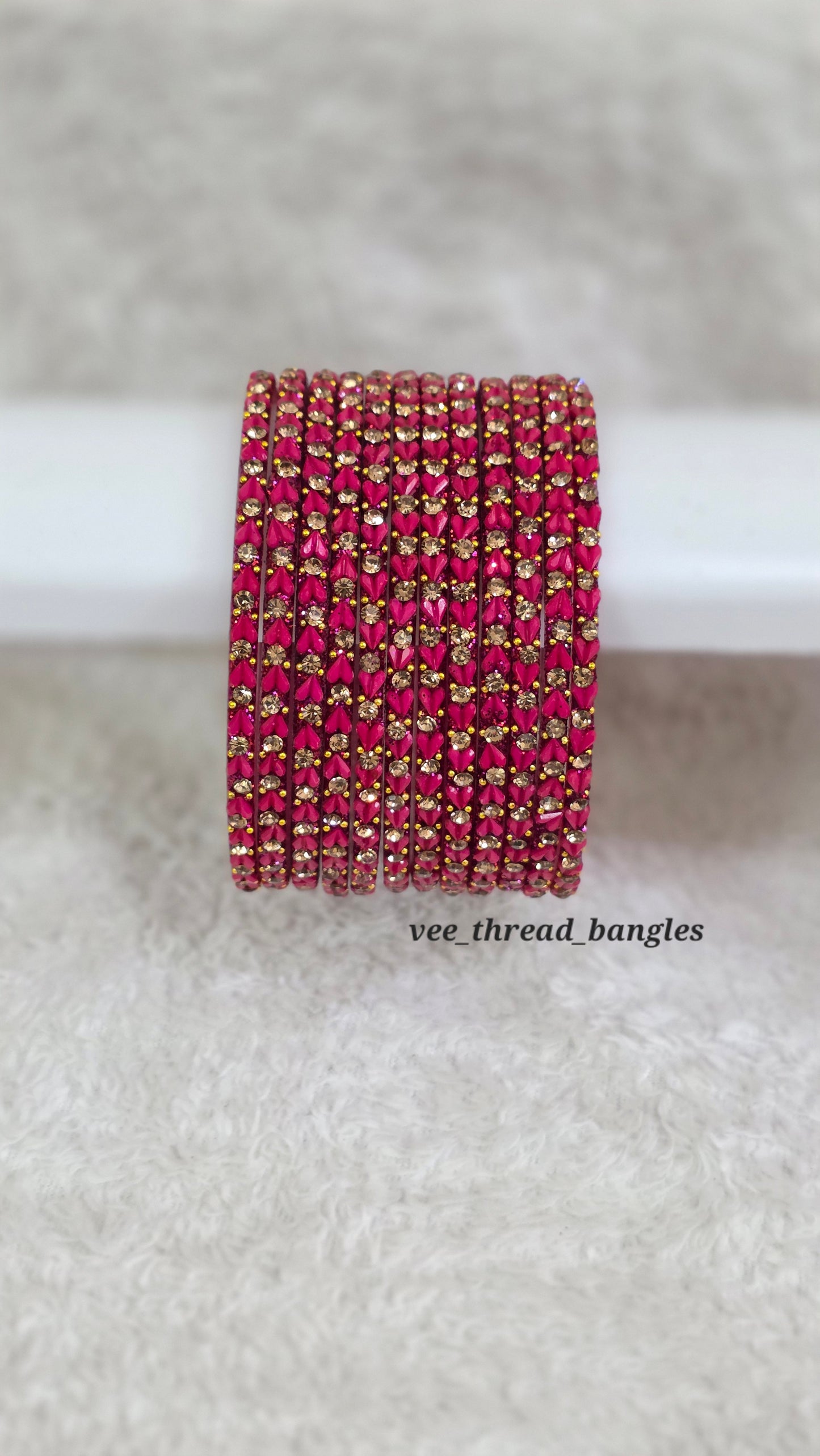 Red Heart Gass Bangles