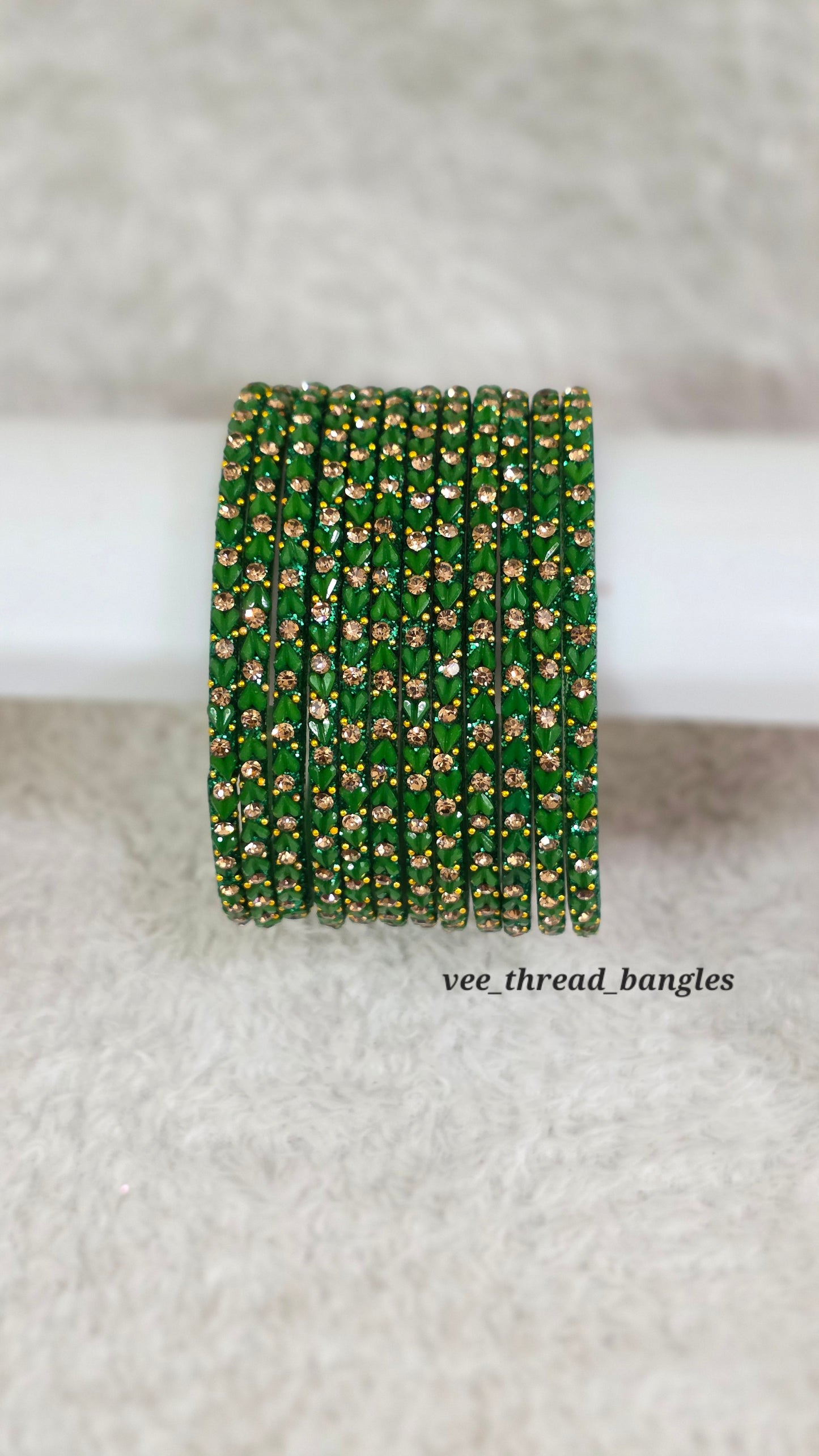 Leaf Green glass Bangles (Raindrop Bangles )